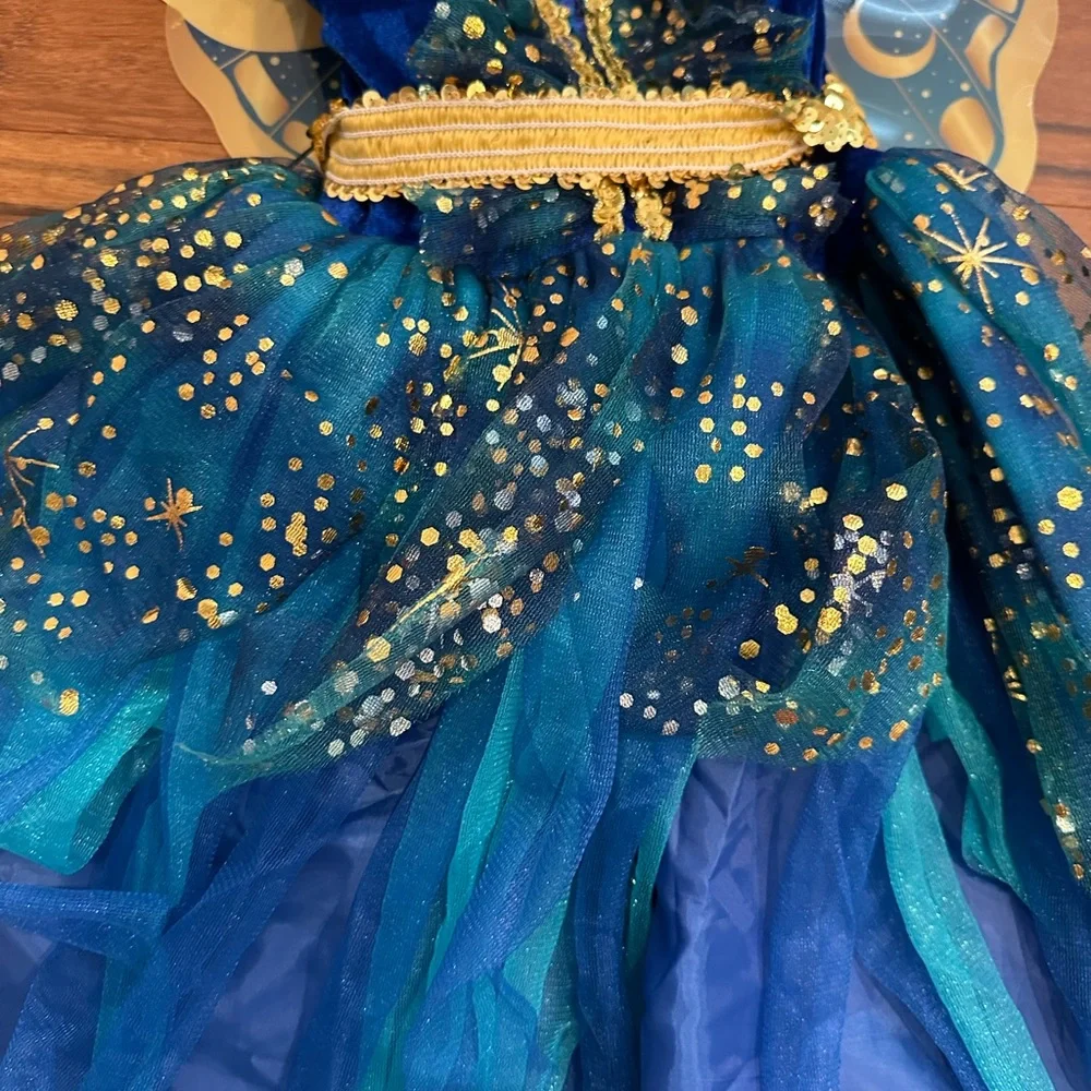 Halloween Light up Fairy costume Blue and Gold, Size Small- 6/7 - Picture 3 of 4